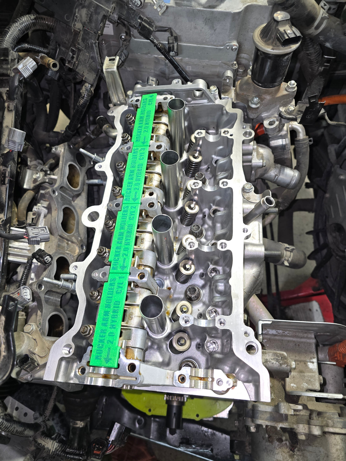2.0 Hybrid Cylinder Head Disassembly Tray & Rocker Arm Holders