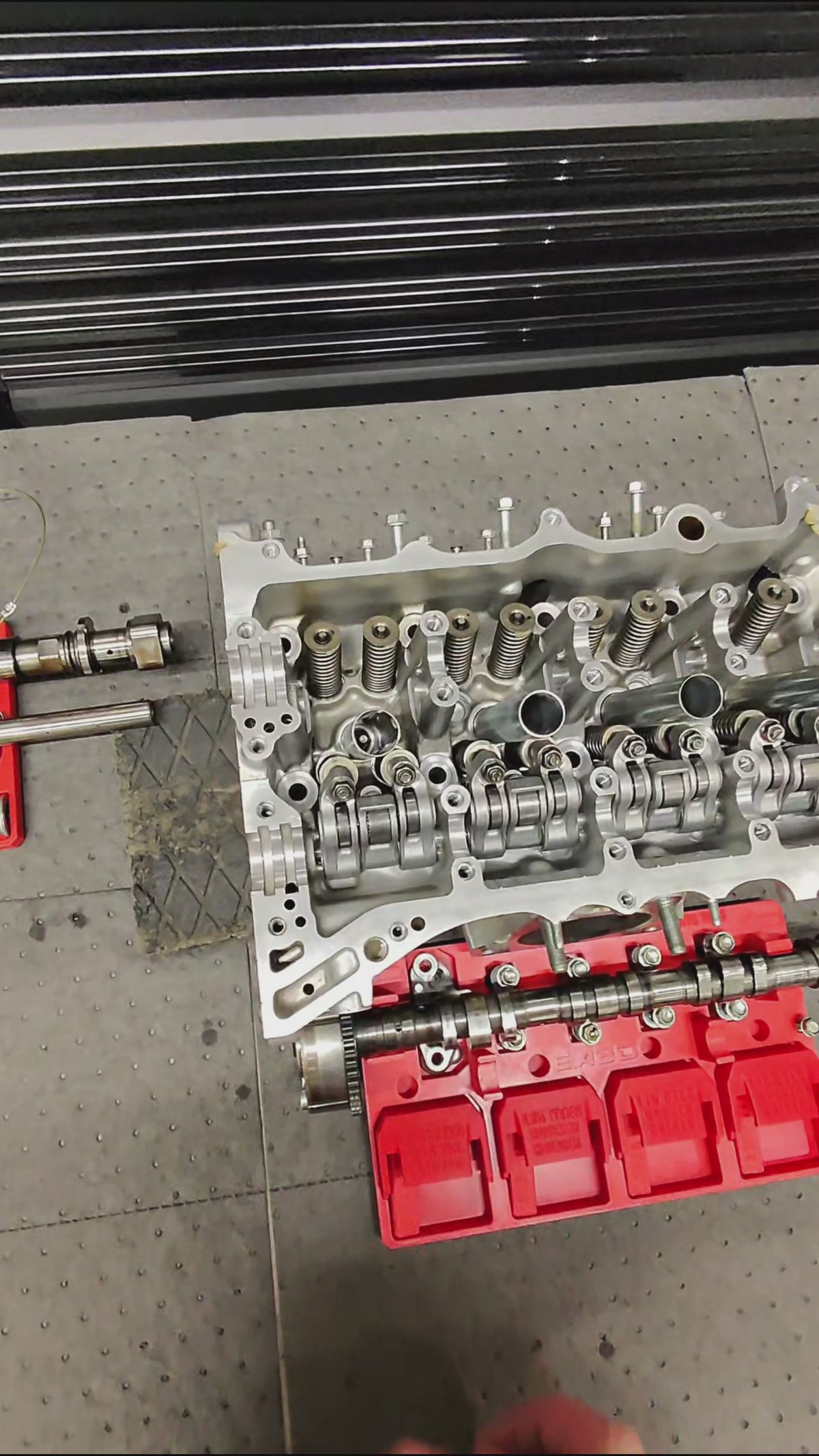 1.5T Cylinder Head Disassembly Trays & Rocker Arm Holders